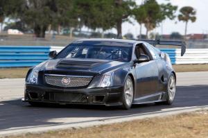 Cadillac CTS-V Coupe SCCA Race Car 2011 года